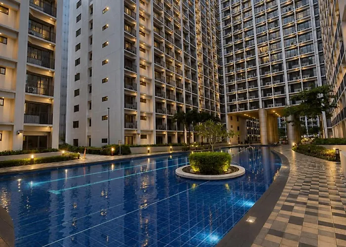 Cozy 1br Near Moa With Balcony Shore Residences * Manila