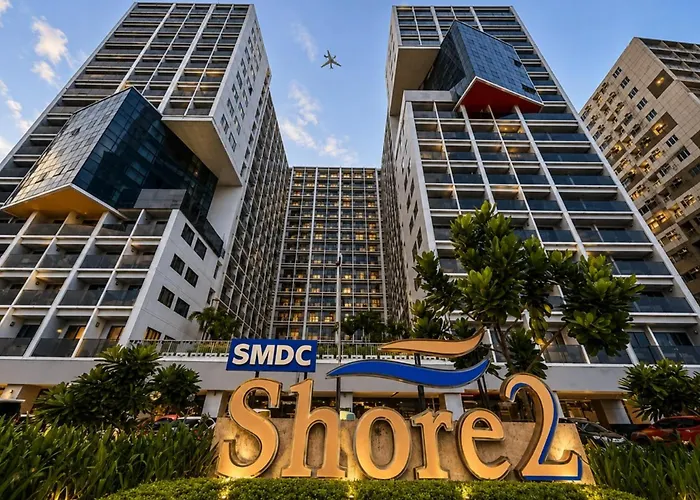 Cozy 1br Near Moa With Balcony Shore Residences Manila