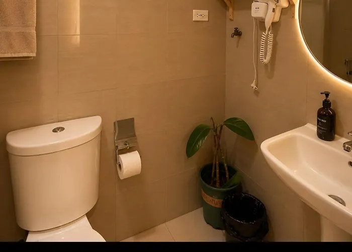 Apartment Cozy 1br Near Moa With Balcony Shore Residences *